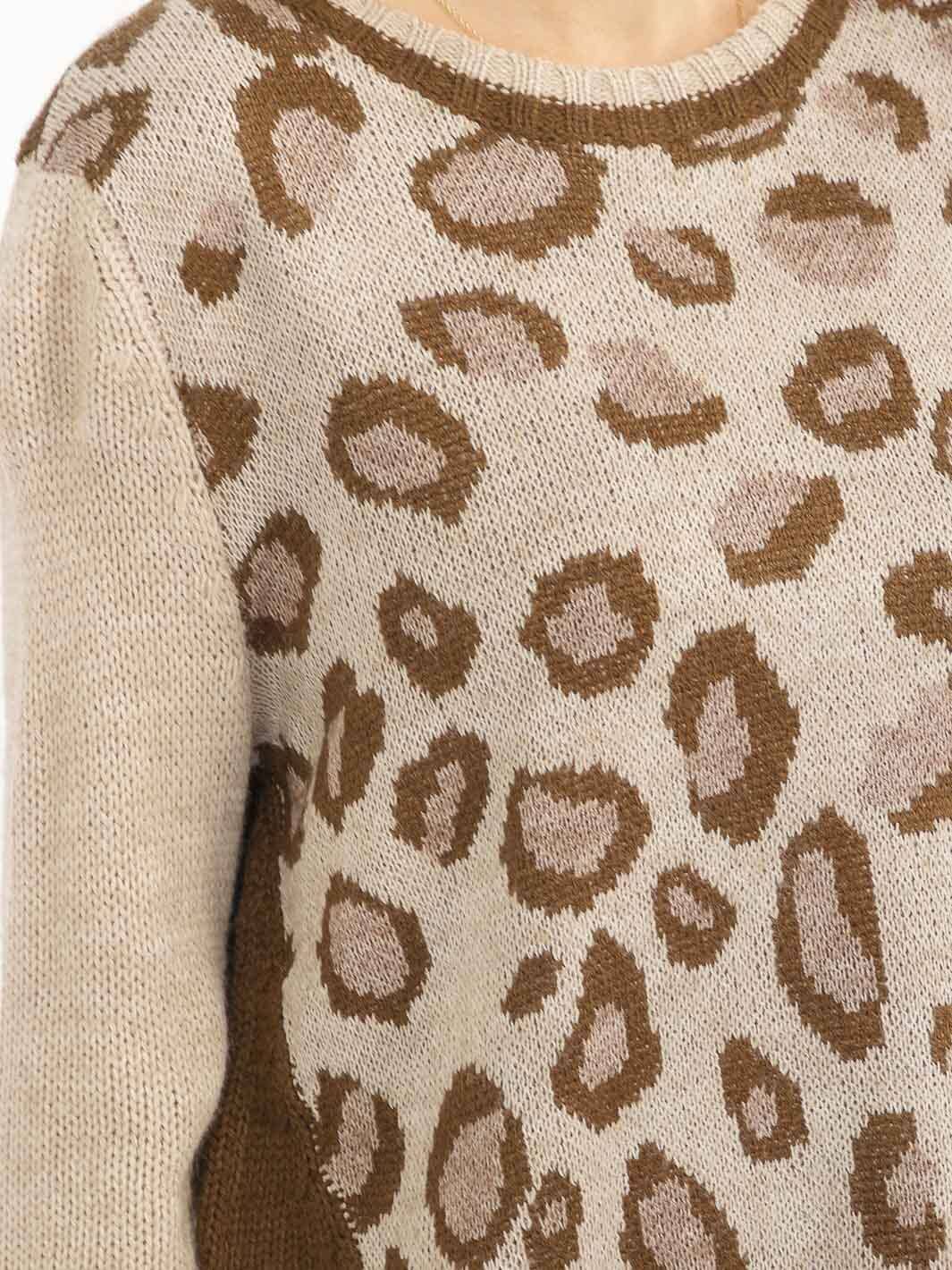 WOMEN'S LONG SLEEVE ANIMAL PRINT PULLOVER KNIT SWEATER