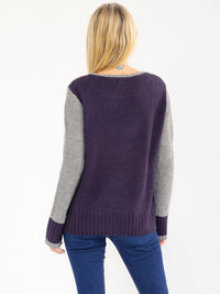 WOMEN'S LONG SLEEVE ANIMAL PRINT PULLOVER KNIT SWEATER