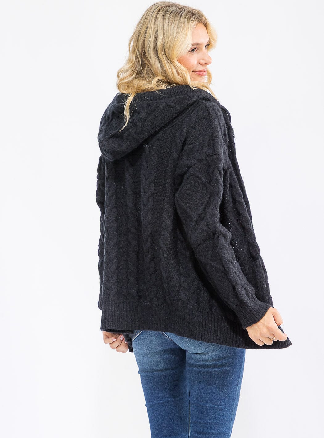 WOMEN'S LONG SLEEVE ZIPPER CLOSURE FRONT POCKETS HOODED KNIT SWEATER