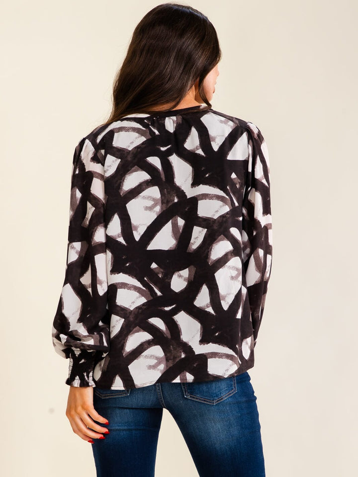 ENTRO WOMEN'S LONG SLEEVE V-NECK BUTTON UP MULTI PRINT BLOUSE