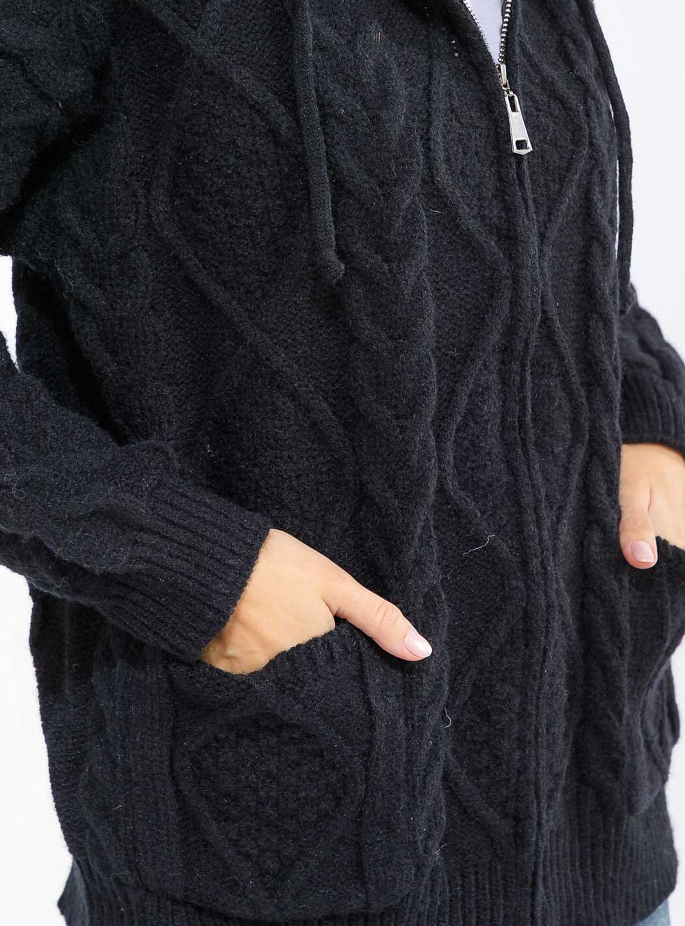 WOMEN'S LONG SLEEVE ZIPPER CLOSURE FRONT POCKETS HOODED KNIT SWEATER