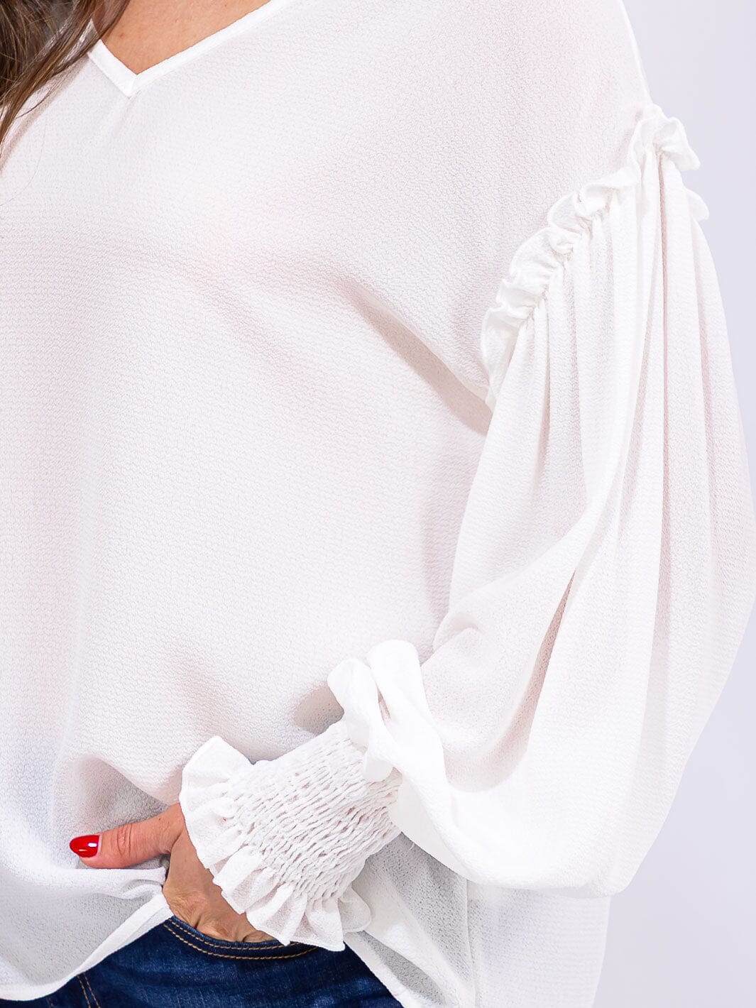 WOMEN'S LONG SLEEVE V-NECK TRIM DETAILED BLOUSE