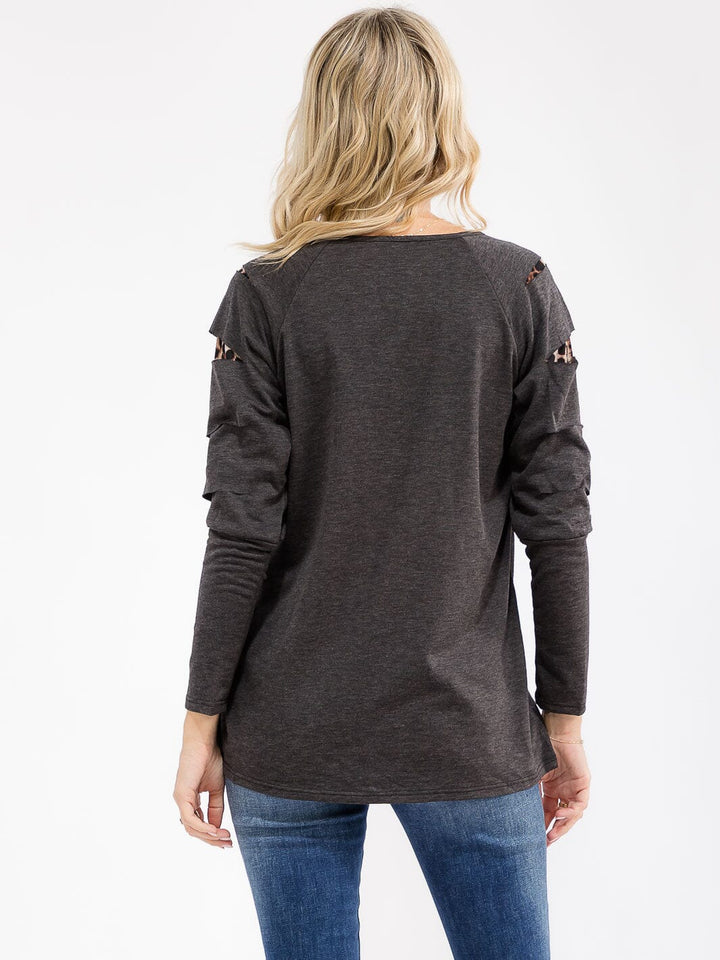 WOMEN'S LONG SLEEVE ANIMAL PRINT DETAILED LOOSE FIT TOP