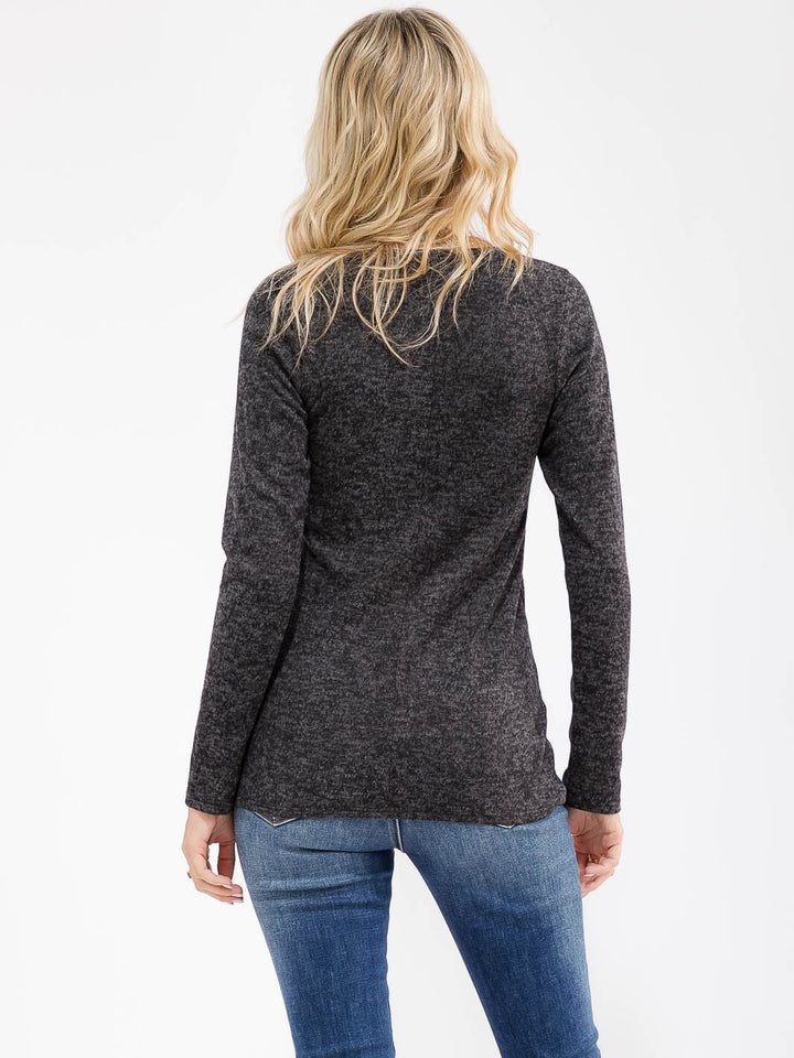 WOMEN'S LONG SLEEVE FRONT ZIPPER DETAILED TOP