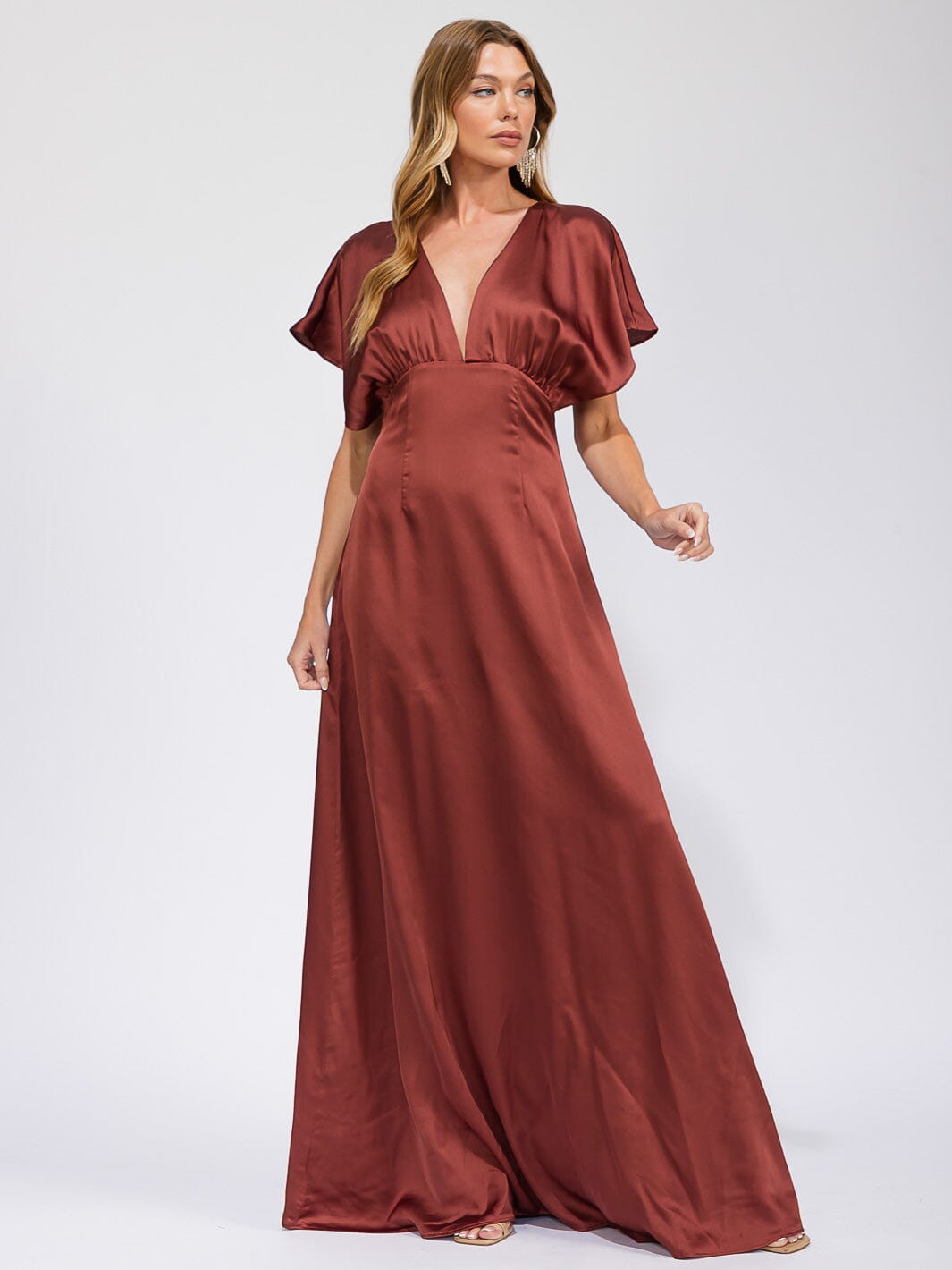 WOMEN'S SHORT SLEEVE V-NECK BACK CUT OUT MAXI GOWN DRESS