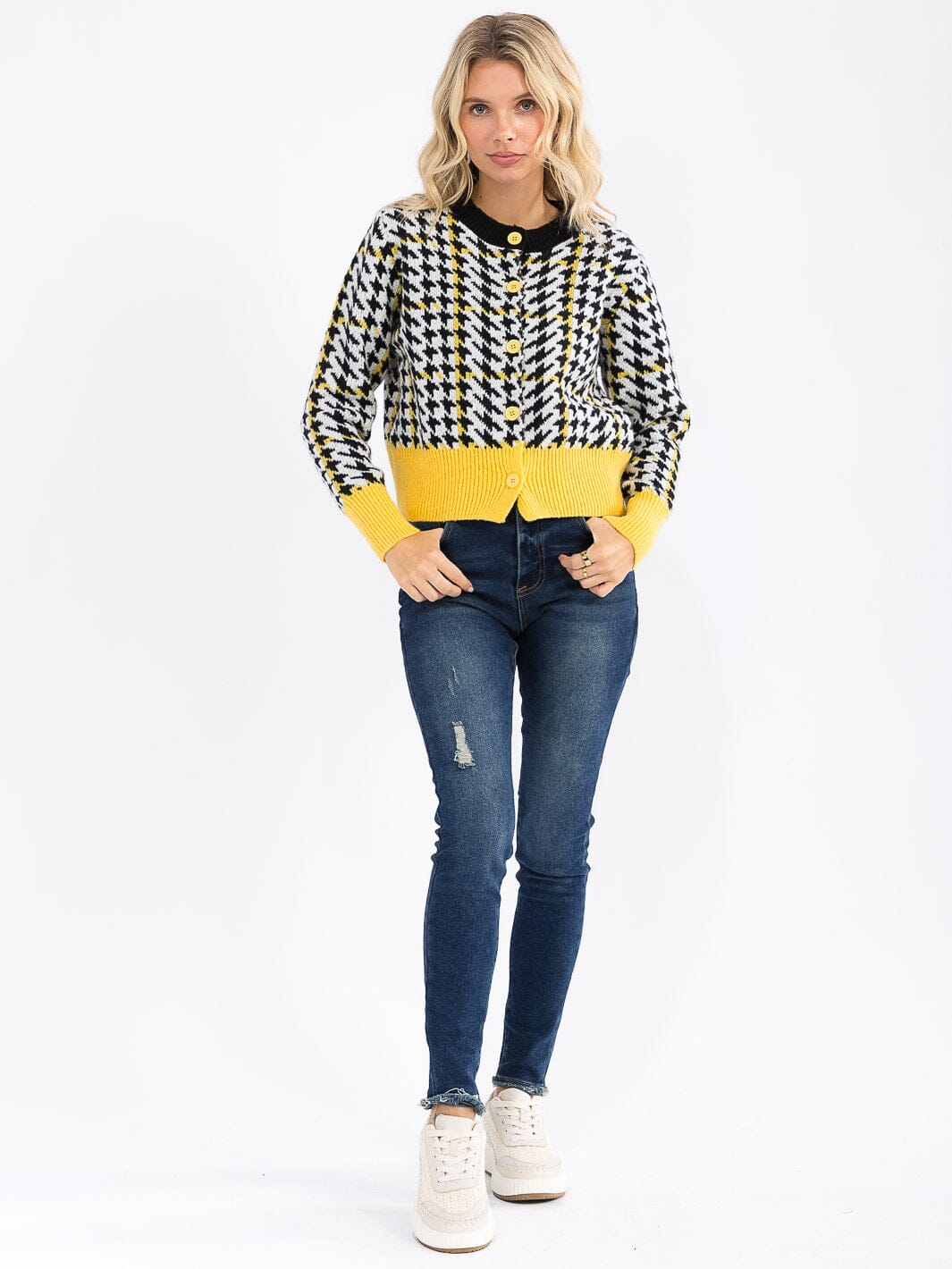 WOMEN'S LONG SLEEVE BUTTON UP COLORBLOCK SWEATER