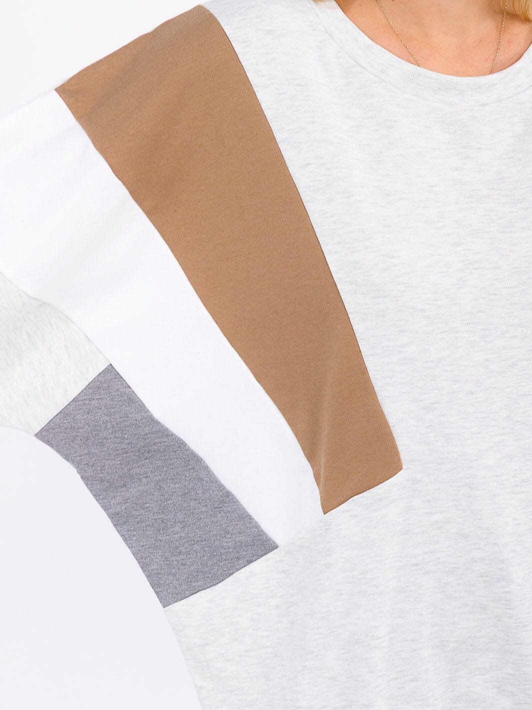 WOMEN'S LONG SLEEVE COLORBLOCK PULLOVER SWEATER