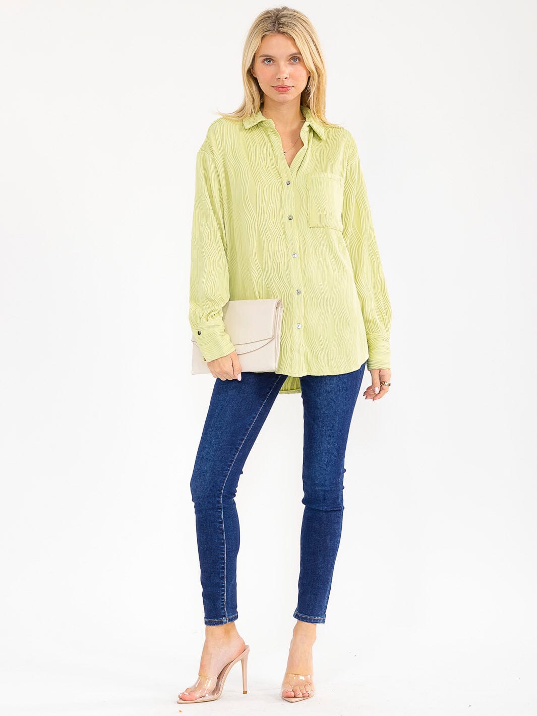 WOMEN'S LONG SLEEVE BUTTON UP FRONT POCKETS DETAILED BLOUSE