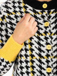 WOMEN'S LONG SLEEVE BUTTON UP COLORBLOCK SWEATER