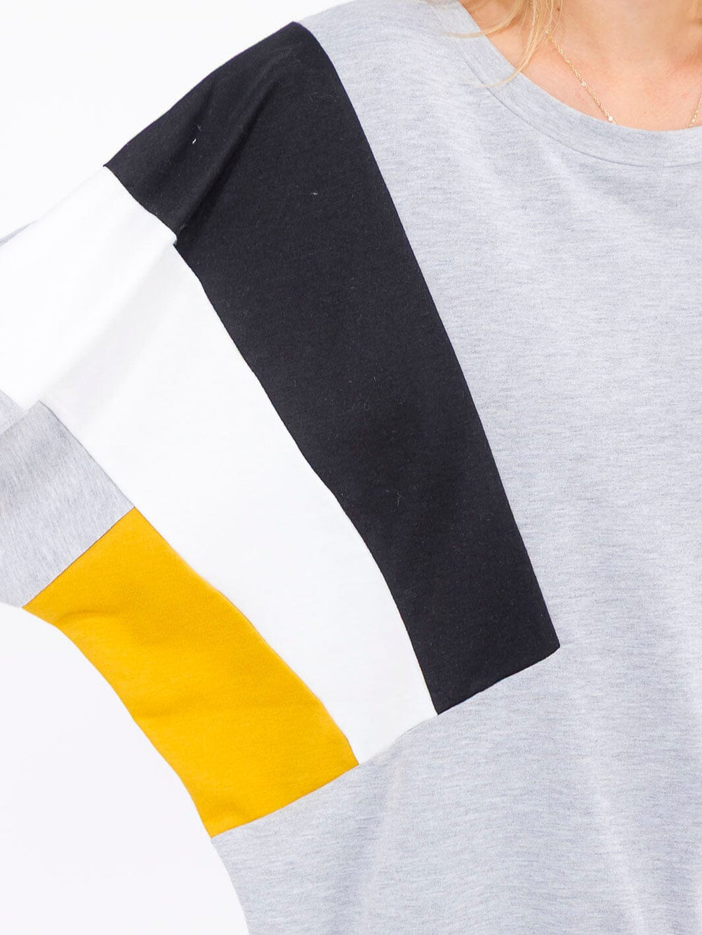 WOMEN'S LONG SLEEVE COLORBLOCK PULLOVER SWEATER