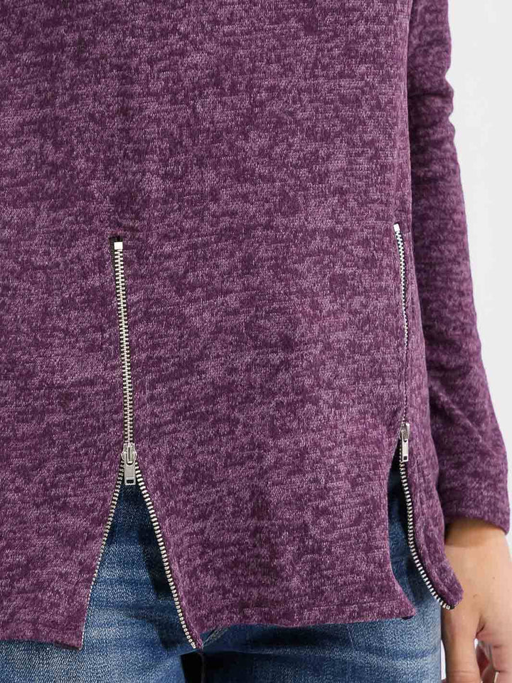 WOMEN'S LONG SLEEVE FRONT ZIPPER DETAILED TOP