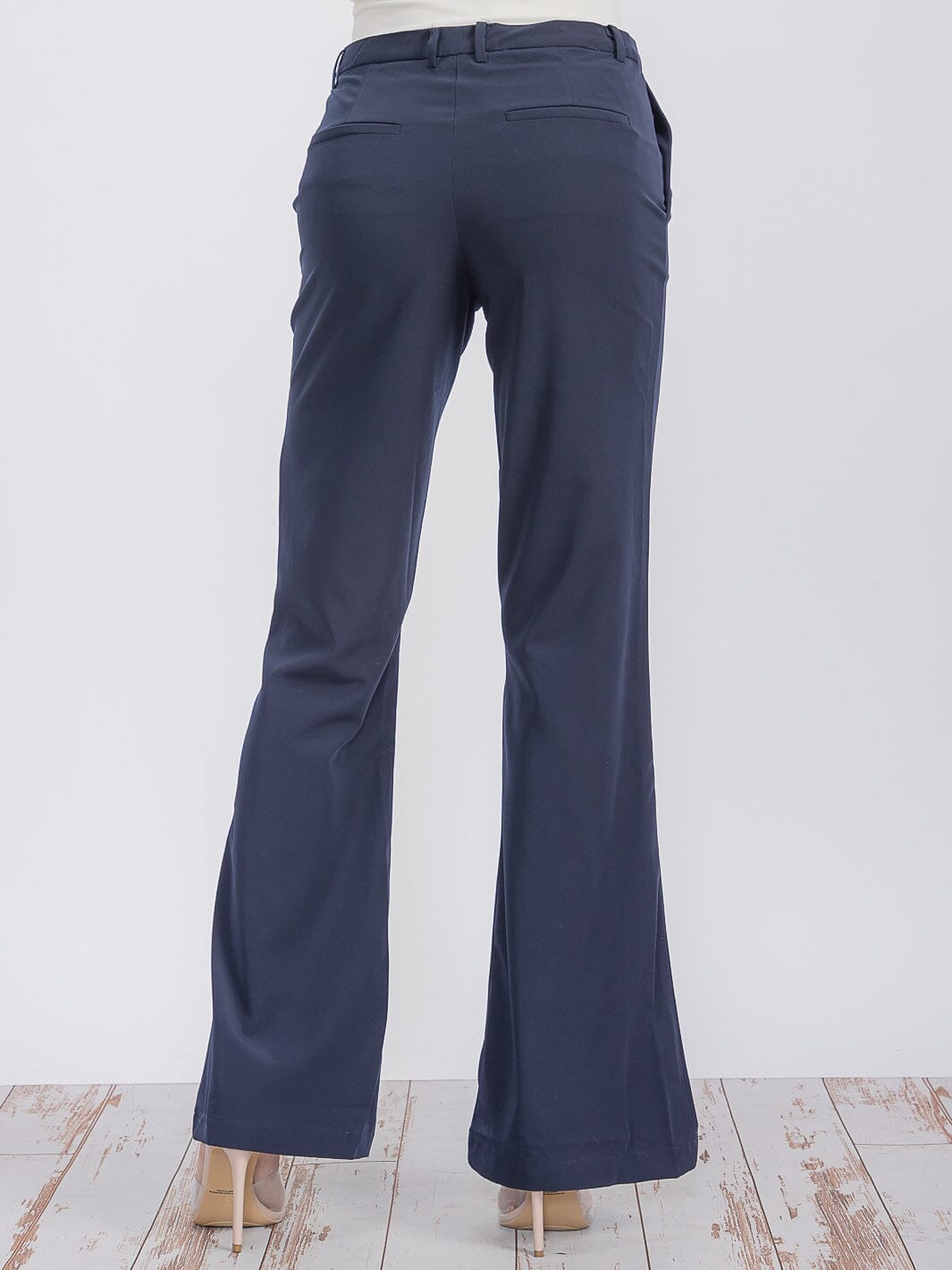 WOMEN'S BUTTON CLOSURE POCKETS BELL LEG PANTS