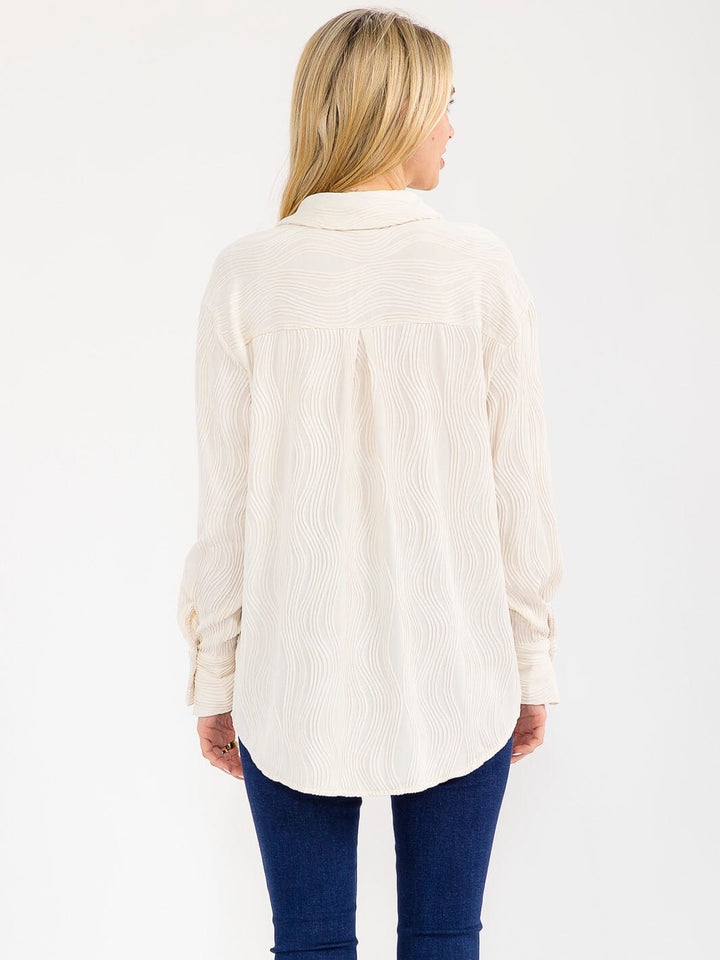 WOMEN'S LONG SLEEVE BUTTON UP FRONT POCKETS DETAILED BLOUSE