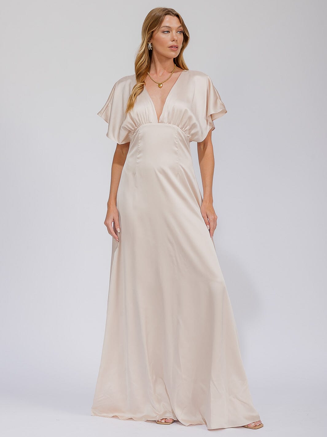 WOMEN'S SHORT SLEEVE V-NECK BACK CUT OUT MAXI GOWN DRESS