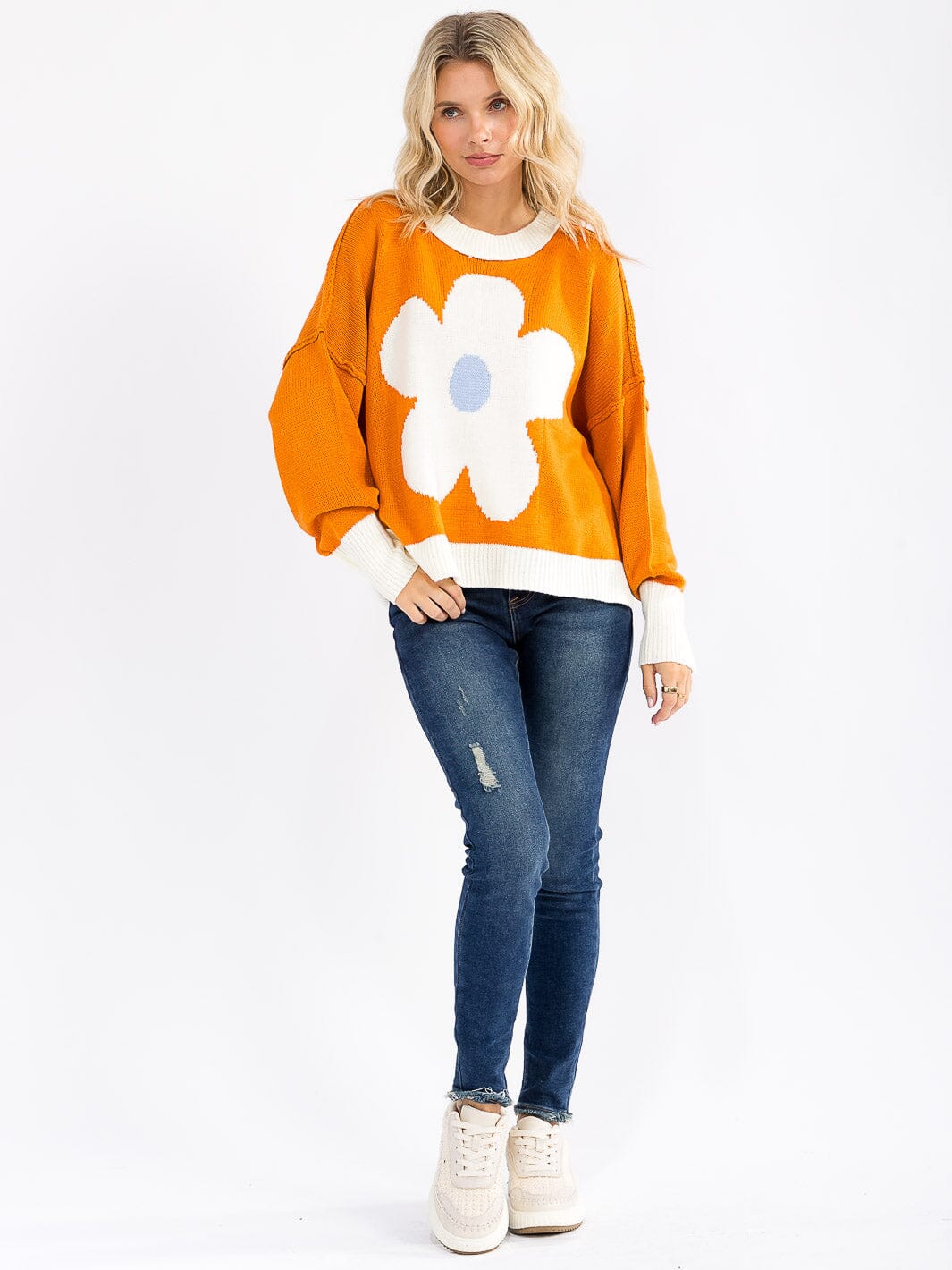 WOMEN'S LONG SLEEVE COLORBLOCK FLOWER PULLOVER KNIT SWEATER
