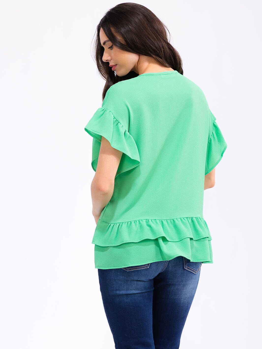 WOMEN'S SHORT RUFFLE SLEEVE TIERED BLOUSE