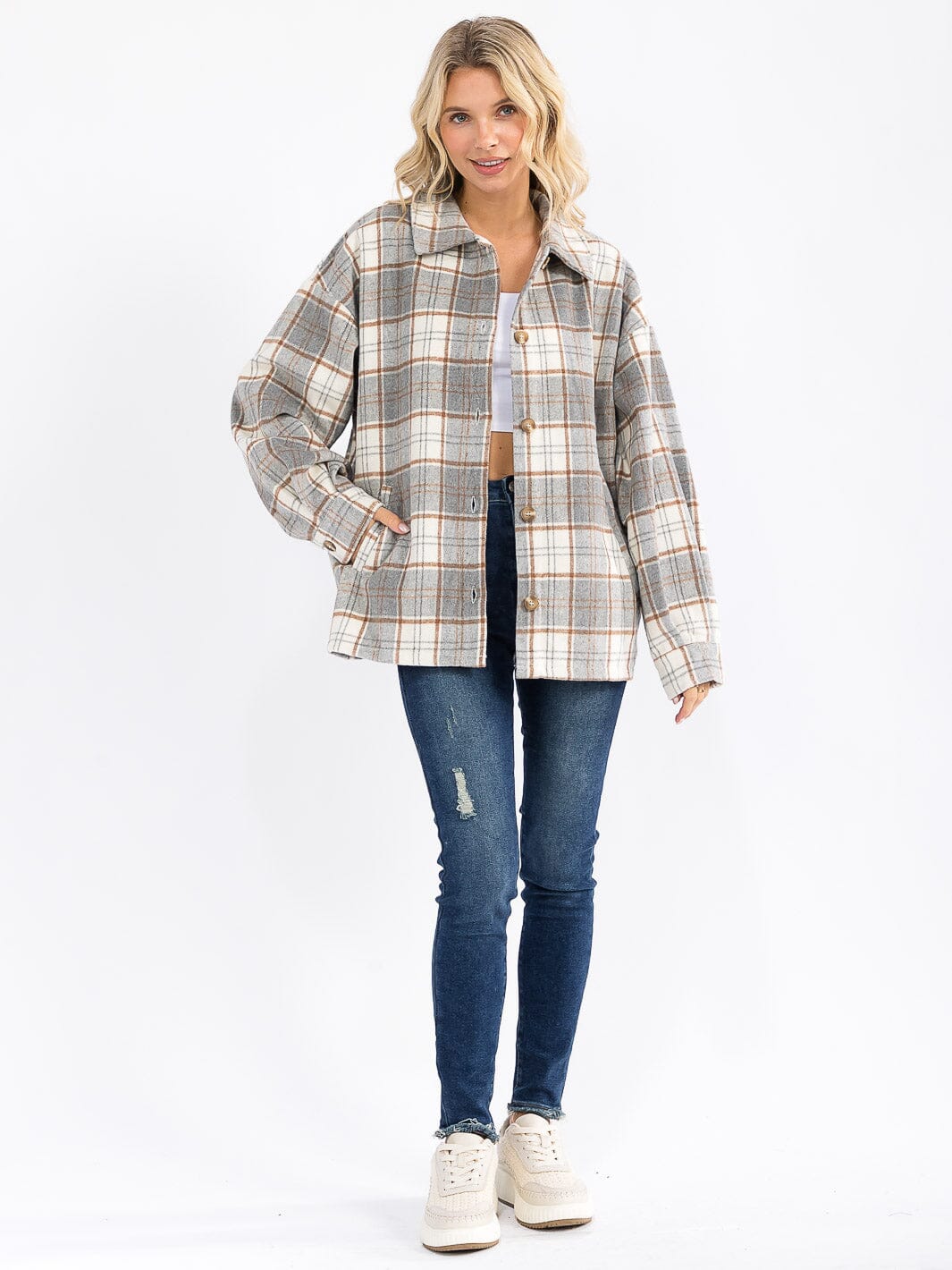 WOMEN'S LONG SLEEVE BUTTON UP FRONT POCKETS BACK PLAID SHACKET