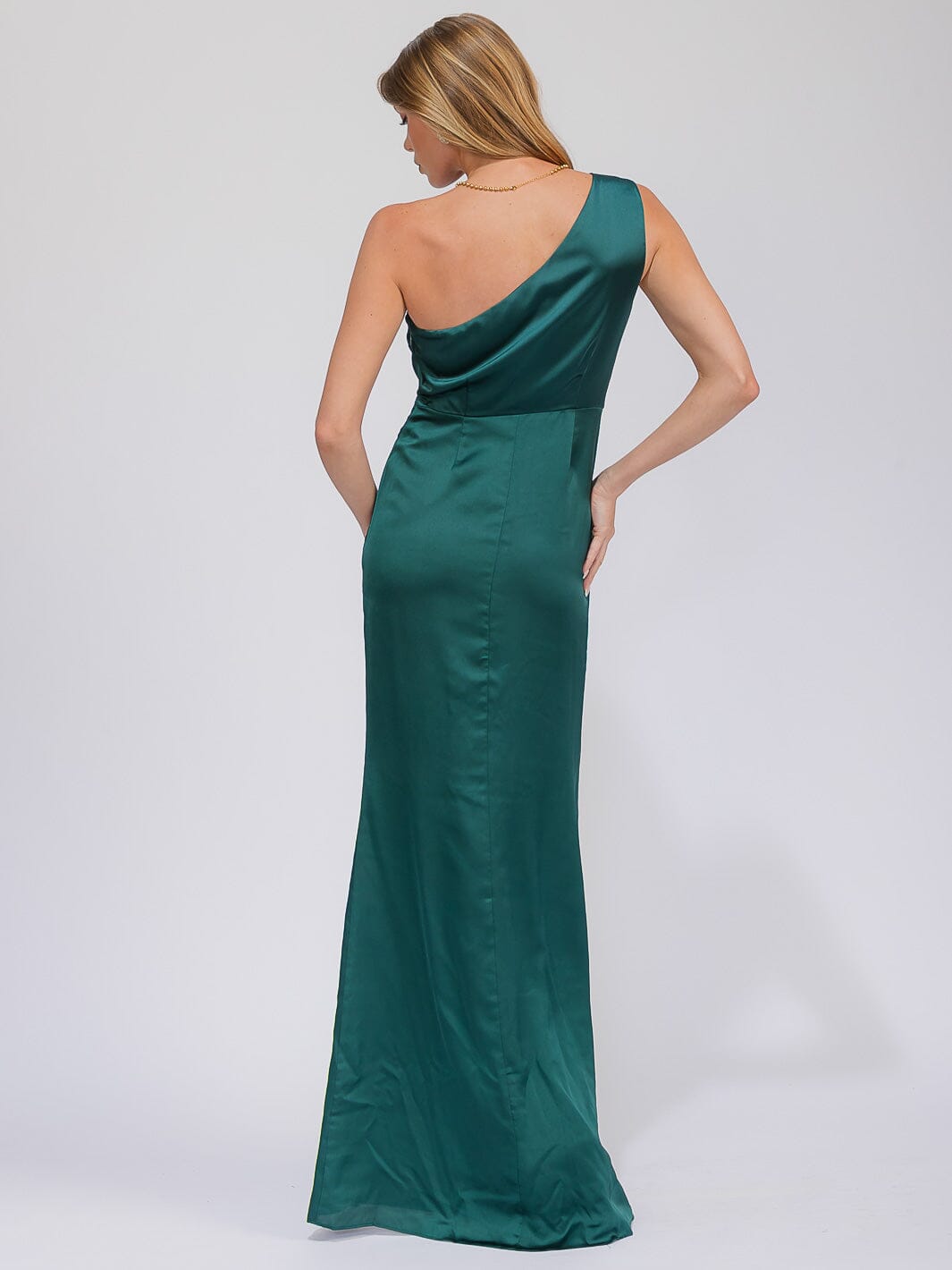 WOMEN'S SLEEVELESS ONE SHOULDER SURPLICE FRONT SLIT MAXI GOWN DRESS