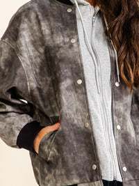 WOMEN'S LONG SLEEVE BUTTON CLOSURE FRONT POCKETS PU PLEATHER CONTRAST HOODED JACKET