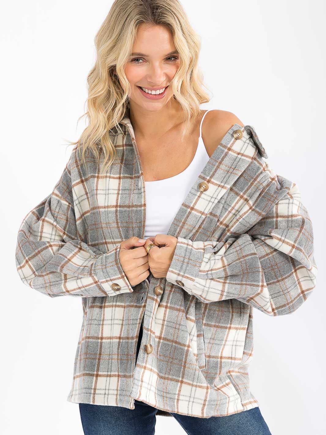 WOMEN'S LONG SLEEVE BUTTON UP FRONT POCKETS BACK PLAID SHACKET