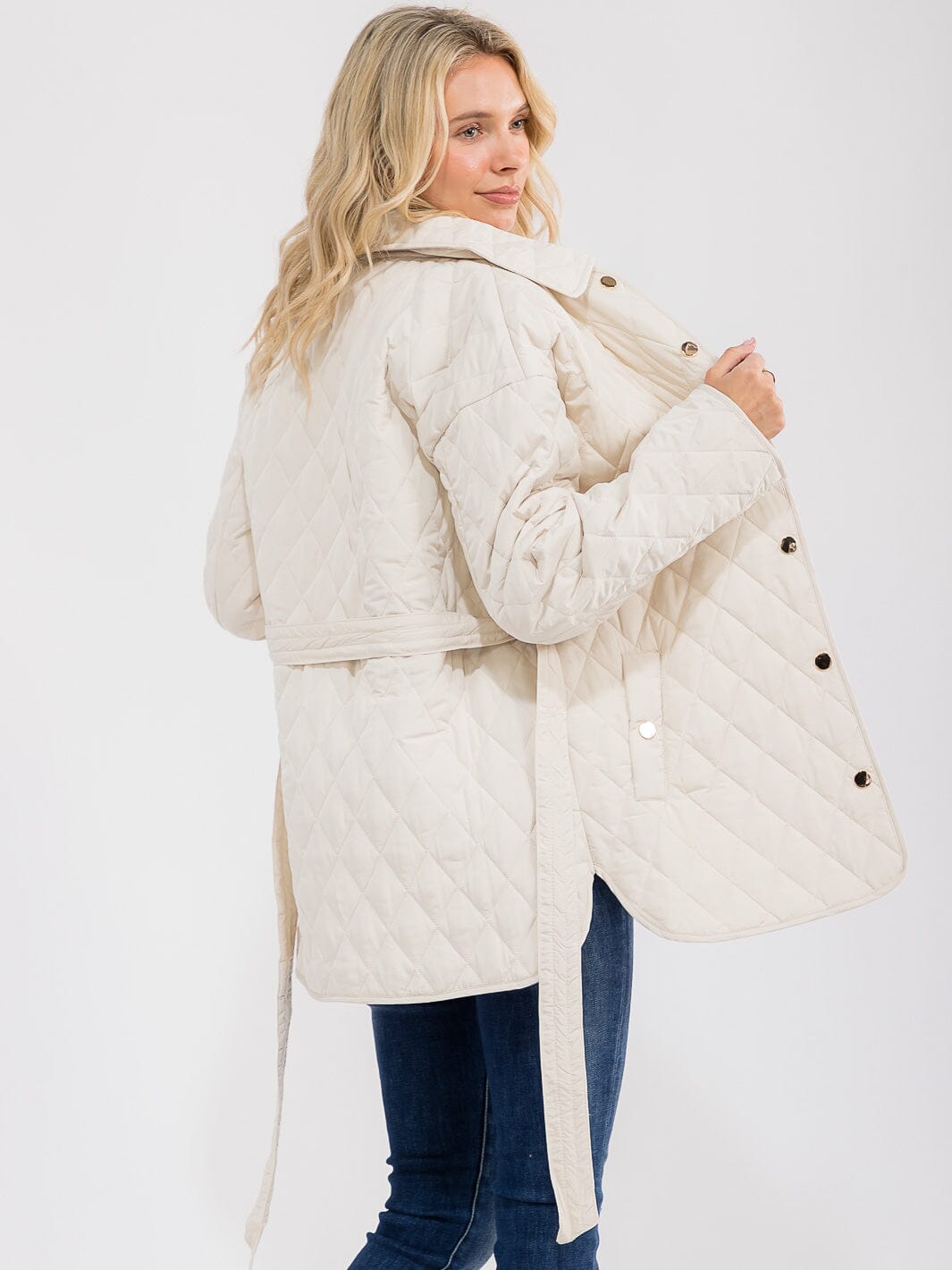 WOMEN'S LONG SLEEVE FRONT POCKETS BUTTON CLOSURE PADDED JACKET