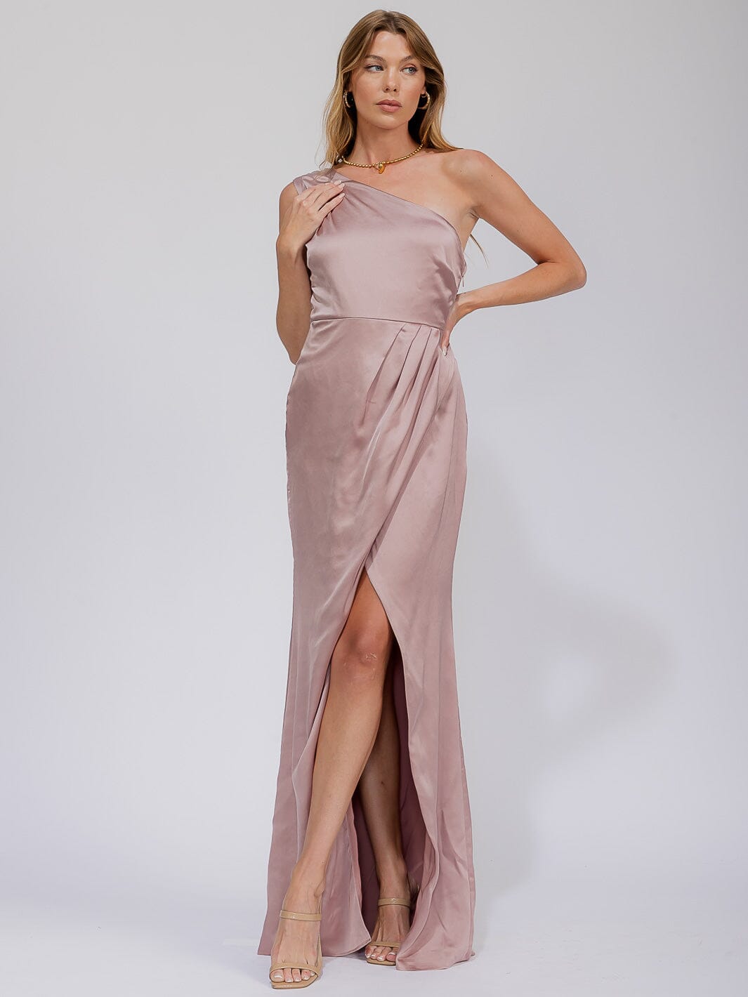 WOMEN'S SLEEVELESS ONE SHOULDER SURPLICE FRONT SLIT MAXI GOWN DRESS