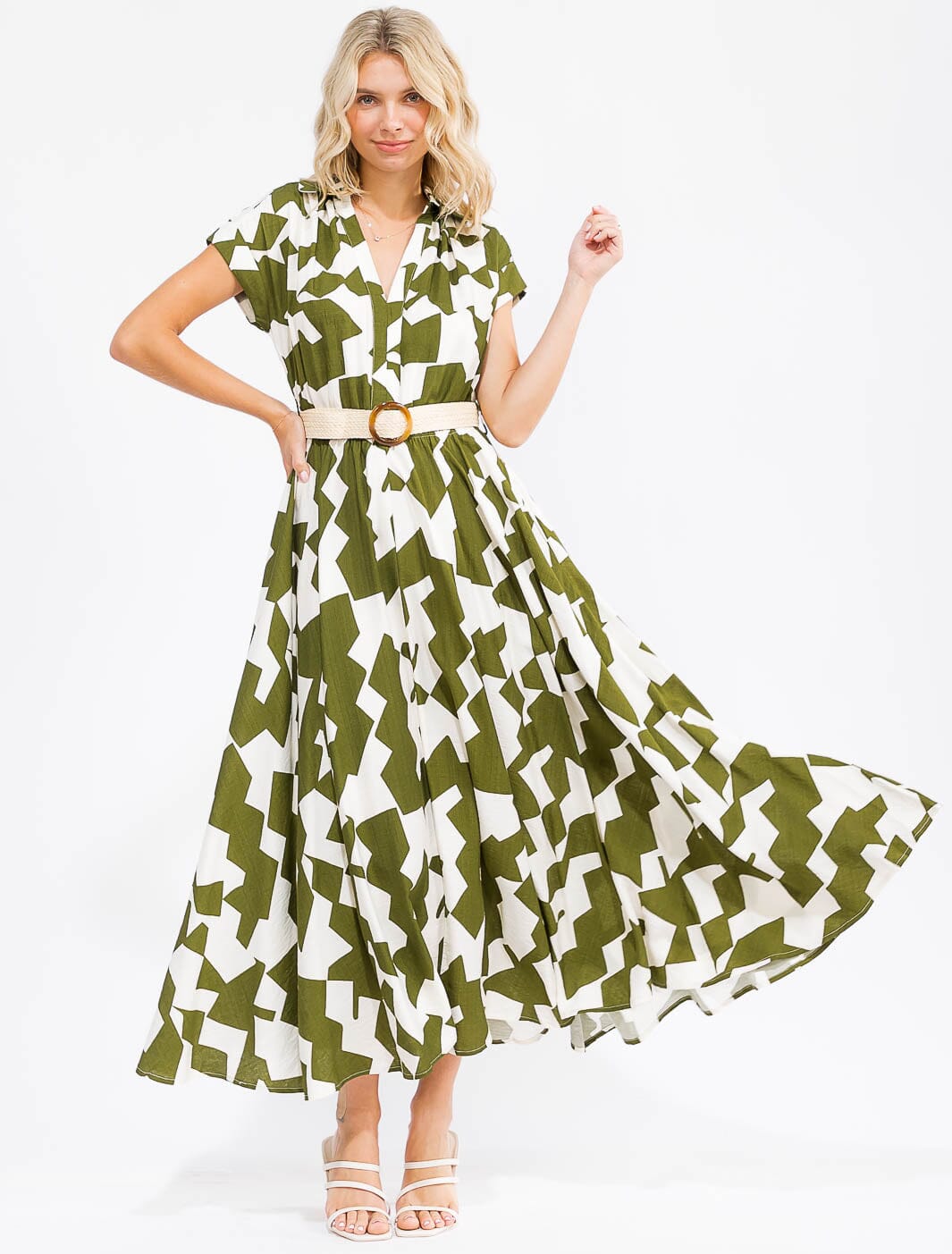 WOMEN'S SHORT SLEEVE V-NECK ELASTIC WAIST POCKETS BELTED PRINT MAXI DRESS