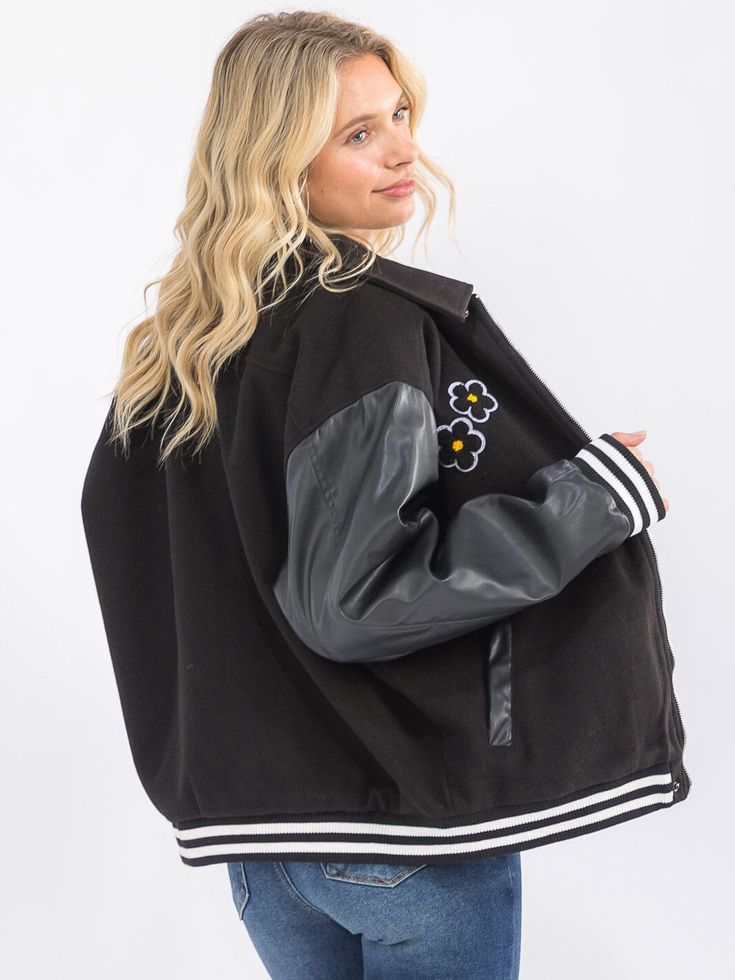 WOMEN'S LONG SLEEVE ZIP UP FRONT POCKETS CONTRAST PU PLEATHER JACKET