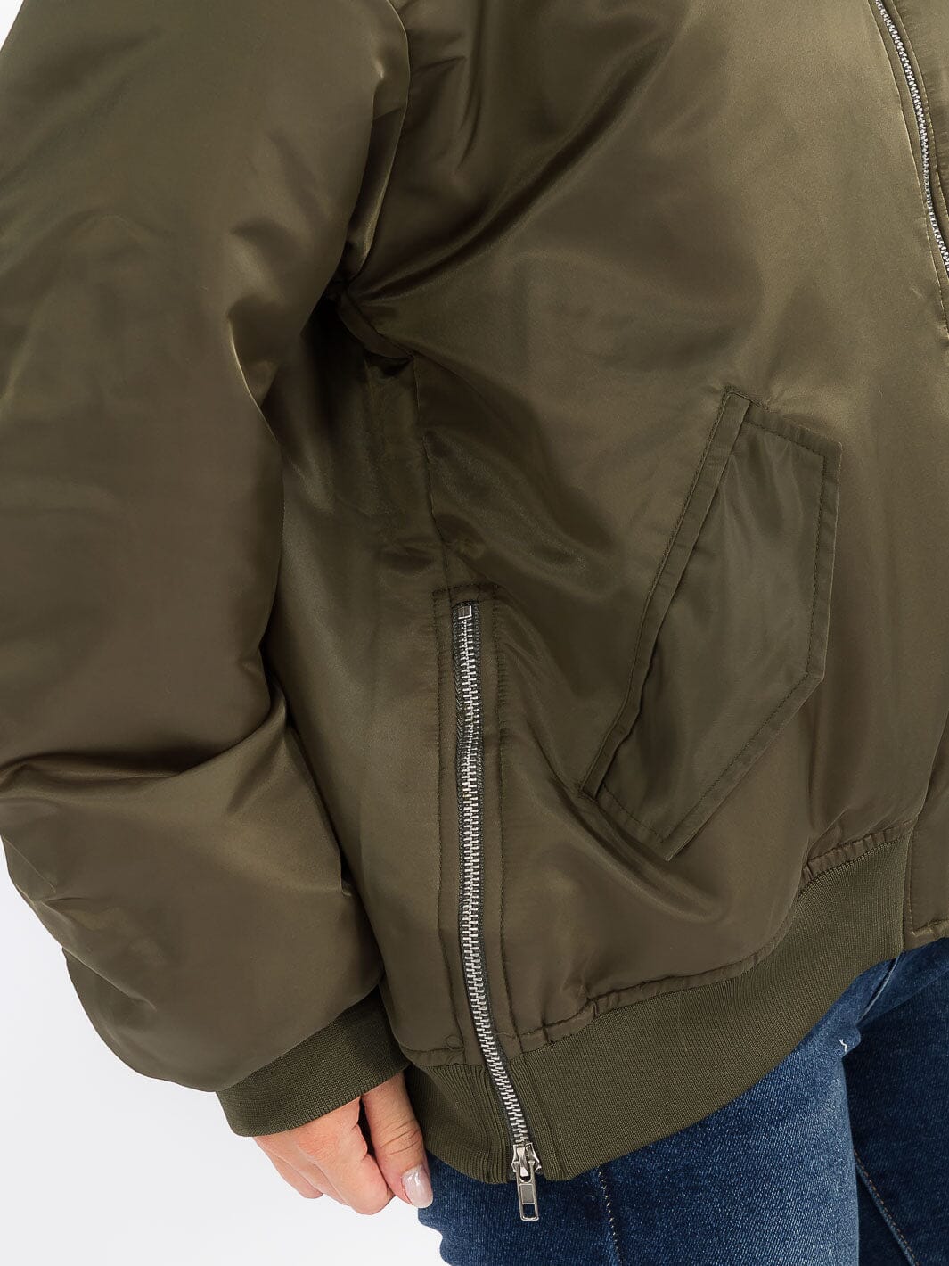 WOMEN'S LONG SLEEVE ZIP UP FRONT POCKETS BOMBER JACKET