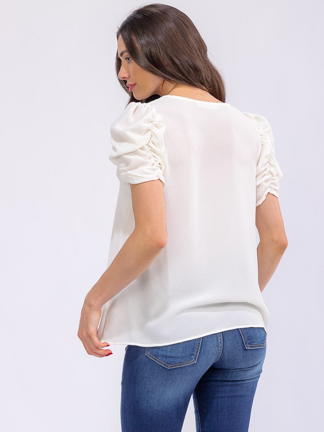 WOMEN'S SHORT PUFF SLEEVE V-NECK BLOUSE