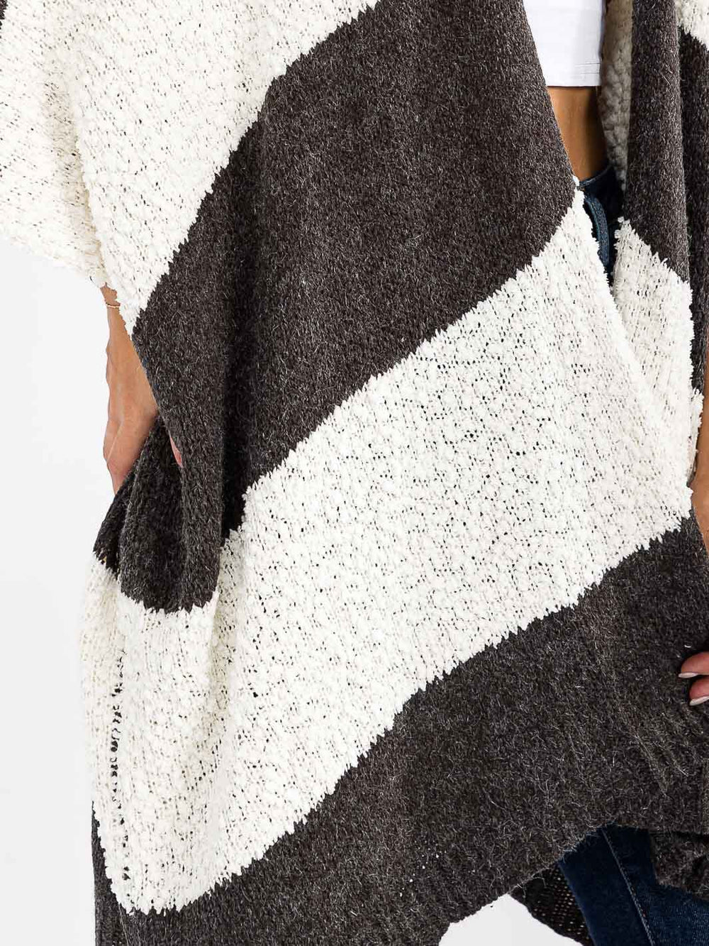 WOMEN'S SHORT SLEEVE OPEN FRONT COLORBLOCK CARDIGAN