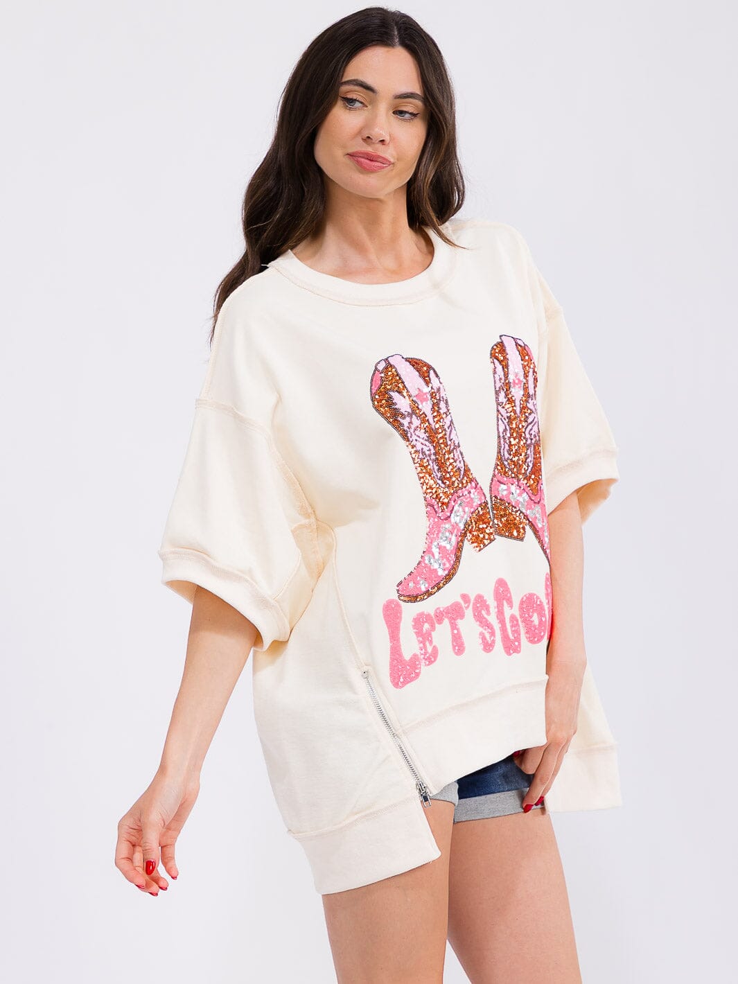 WOMEN'S SHORT SLEEVE LOOSE FIT HIGH-LOW GRAPHIC TOP