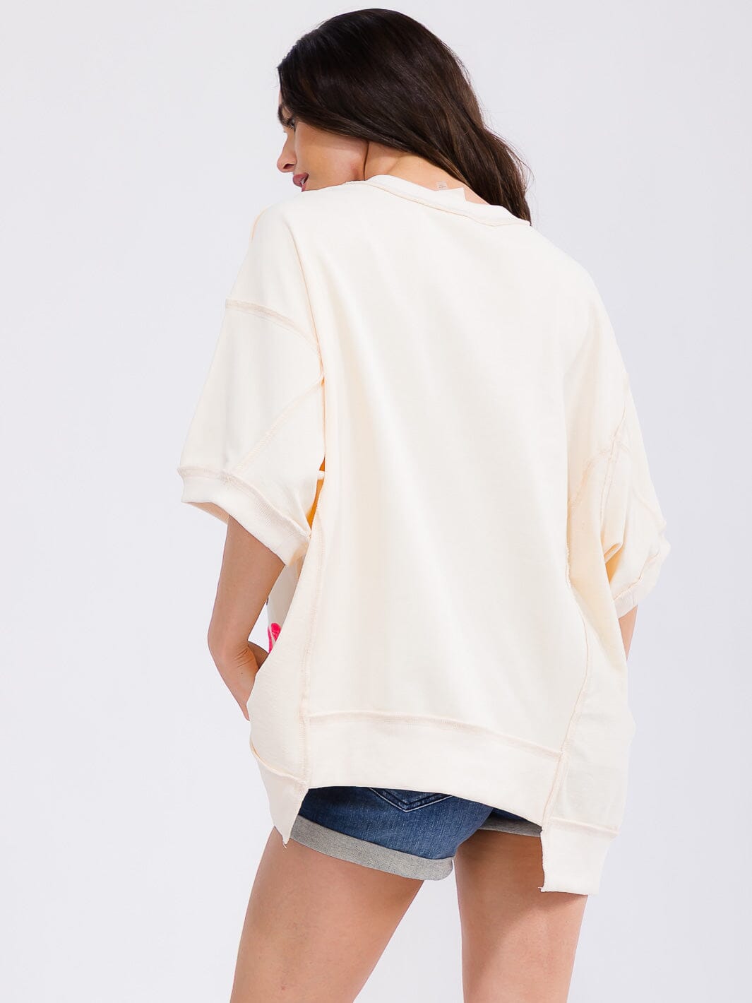 WOMEN'S SHORT SLEEVE LOOSE FIT HIGH-LOW GRAPHIC TOP