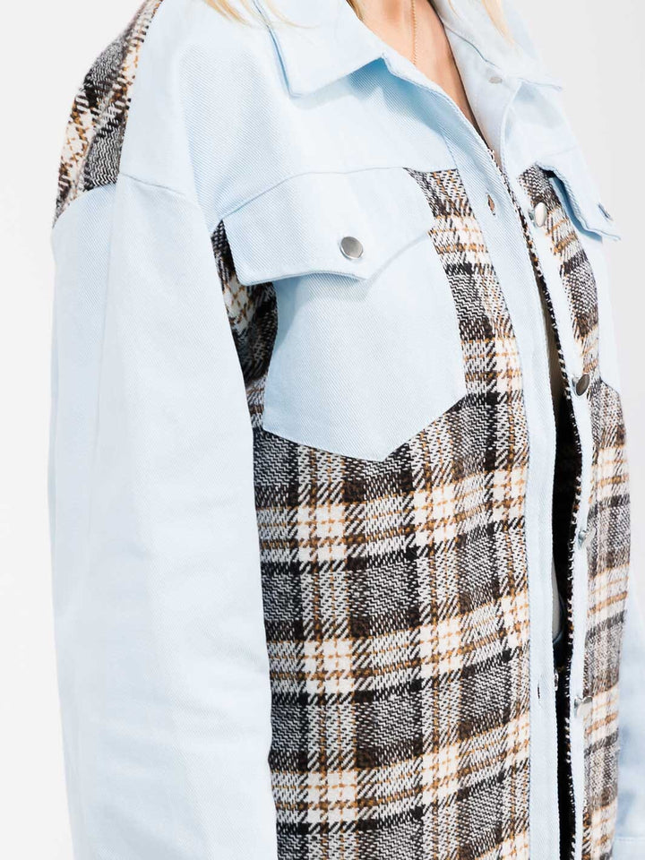 WOMEN'S LONG SLEEVE FRONT POCKETS BUTTON CLOSURE PLAID DENIM JACKET