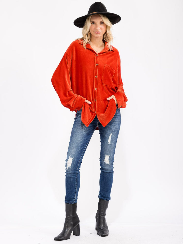 WOMEN'S LONG SLEEVE FRONT POCKET BUTTON UP OVERSIED CORDUROY TOP