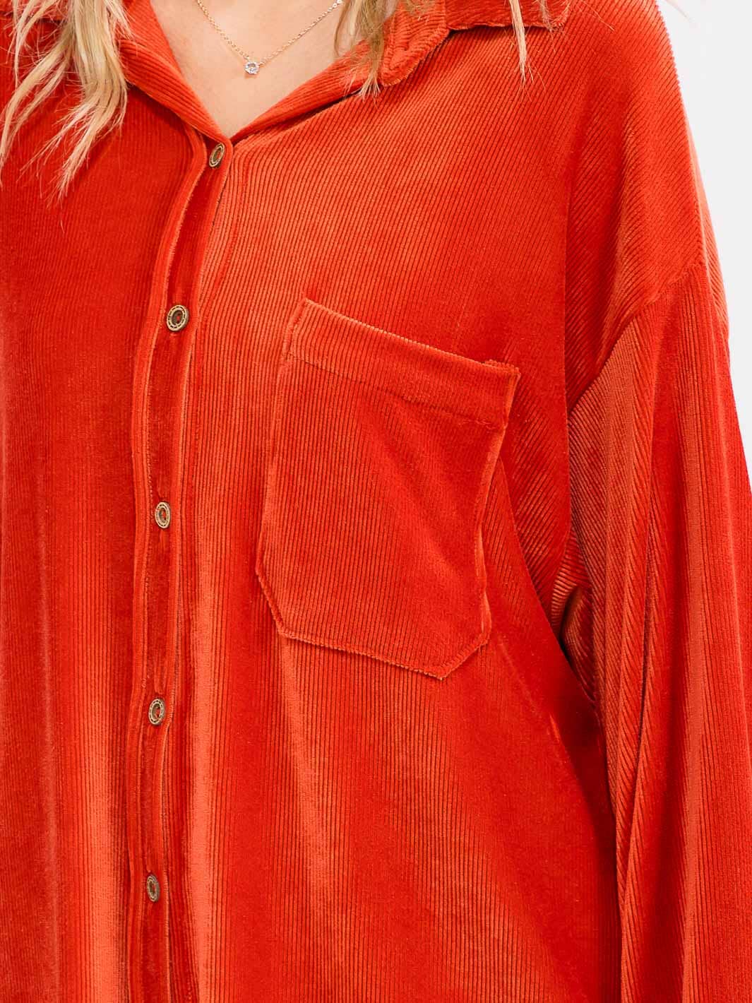 WOMEN'S LONG SLEEVE FRONT POCKET BUTTON UP OVERSIED CORDUROY TOP