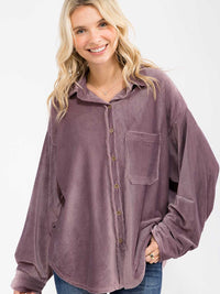 WOMEN'S LONG SLEEVE FRONT POCKET BUTTON UP OVERSIED CORDUROY TOP