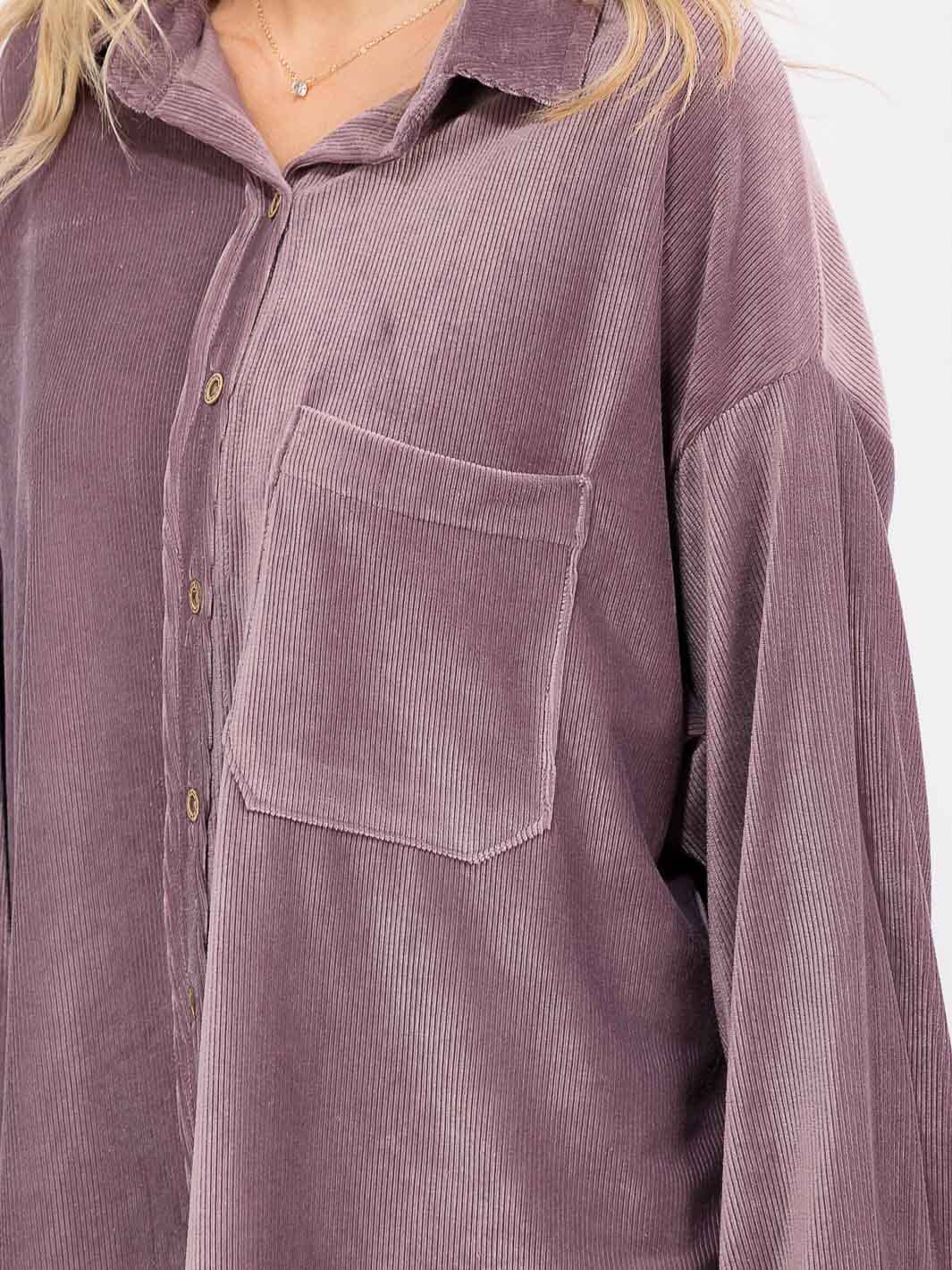 WOMEN'S LONG SLEEVE FRONT POCKET BUTTON UP OVERSIED CORDUROY TOP