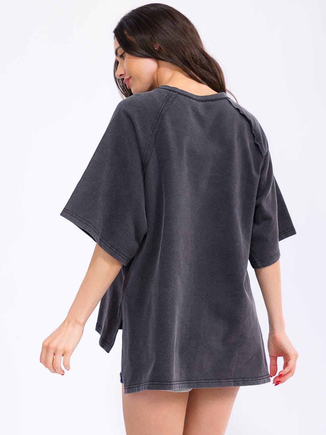 WOMEN'S SHORT SLEEVE LOOSE FIT HIGH-LOW GRAPHIC TOP