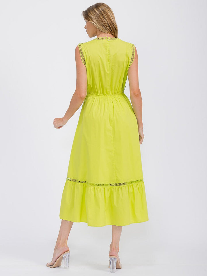 WOMEN'S SLEEVELESS FRONT POCKETS ELASTIC WAIST TIERED MAXI DRESS