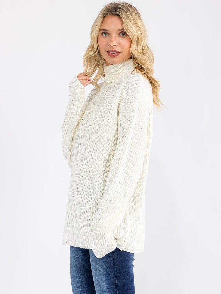 WOMEN'S LONG SLEEVE TURTLE NECK STUDS DETAILED PULLOVER SWEATER