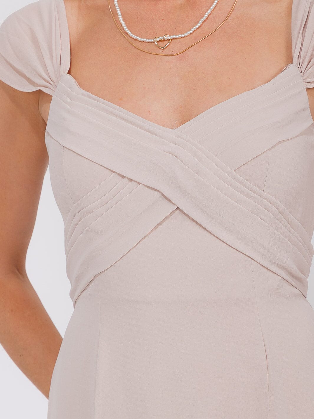 WOMEN'S SLEEVELESS DETAILED FRONT SLIT MAXI GOWN DRESS