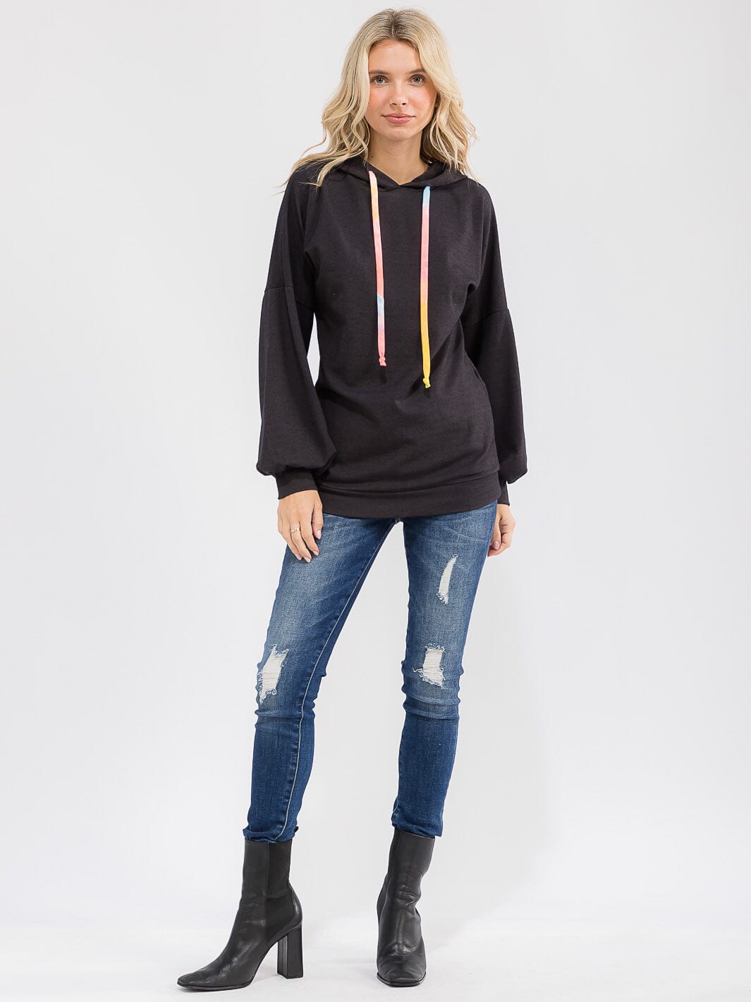 WOMEN'S LONG SLEEVE HOODED PULLOVER SWEATER