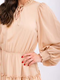 WOMEN'S LONG SLEEVE V-NECK ELASTIC WAIST TIERED MINI DRESS
