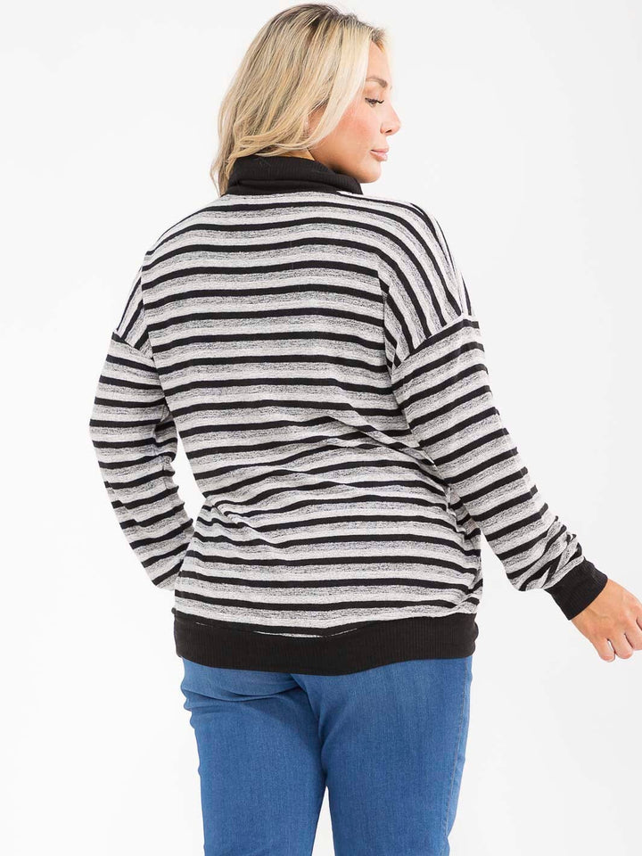 PLUS SIZE LONG SLEEVE TURTLE NECK COLORBLOCK STRIPES TOP