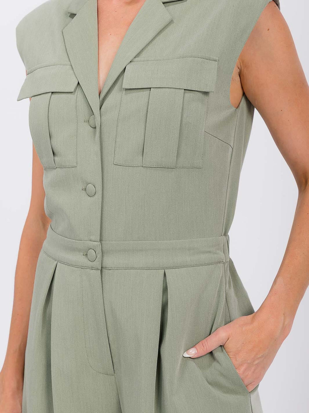 WOMEN'S SLEEVELESS BUTTON UP POCKETS WIDE LEG JUMPSUIT