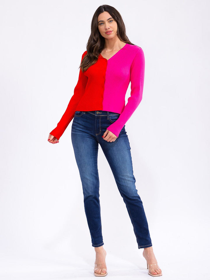 WOMEN'S LONG SLEEVE V-NECK BUTTON UP COLORBLOCK RIBBED TOP