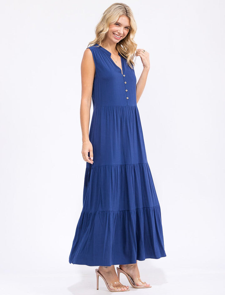 WOMEN'S SLEEVELESS V-NECK BUTTON UP TIERED MAXI DRESS