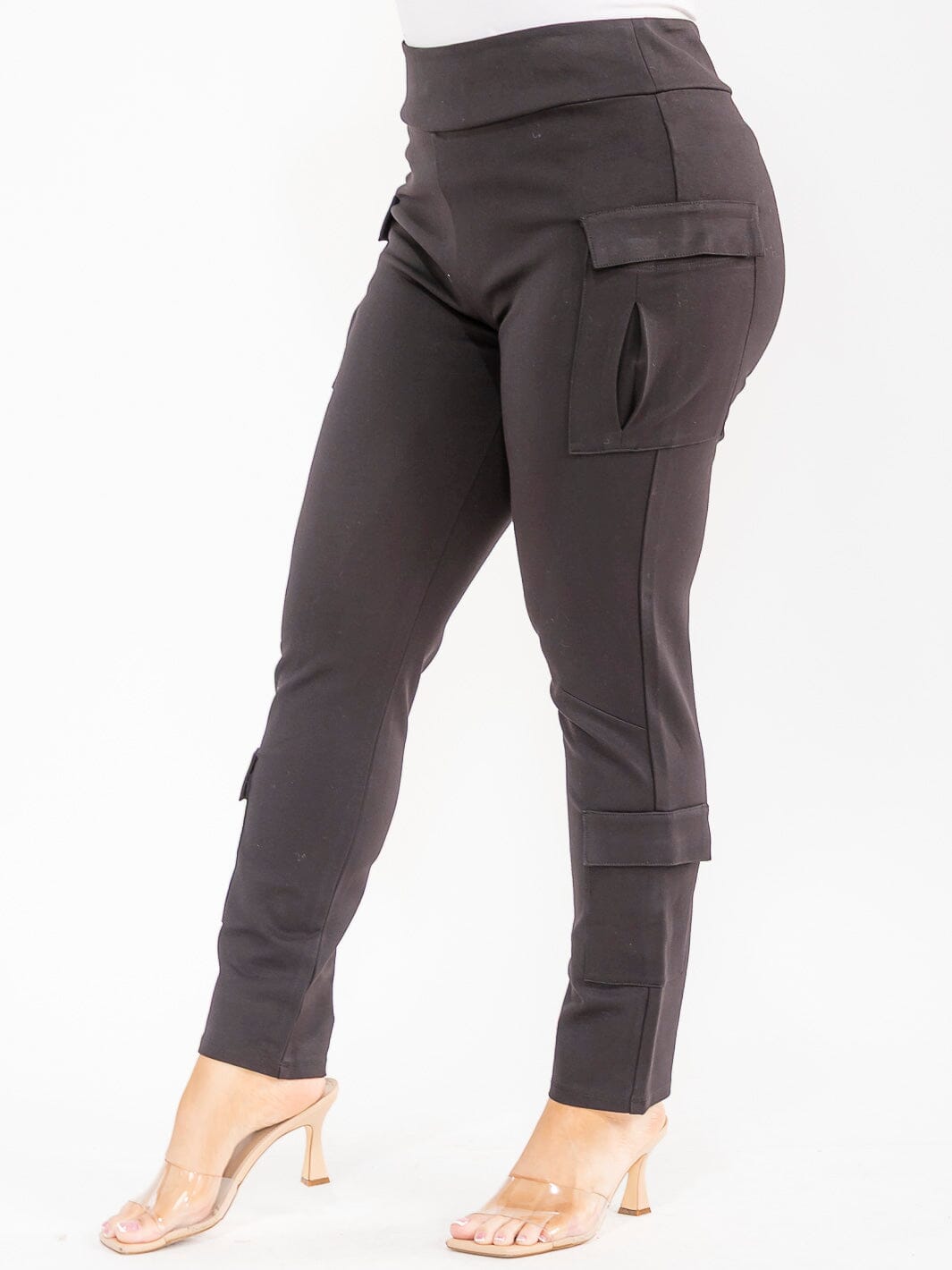 PLUS SIZE ELASTIC WAIST CARGO POCKETS SKINNY LEG PANTS