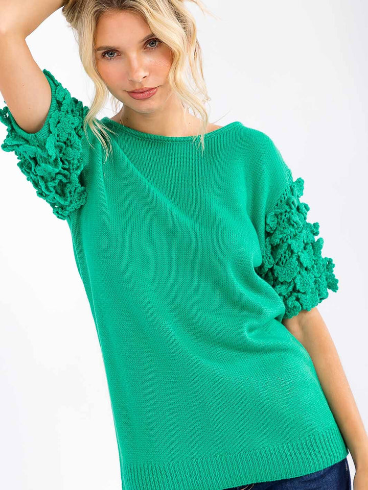 WOMEN'S SHORT RUFFLE SLEEVE KNIT BLOUSE
